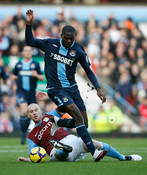 展示出了强 展示出了强