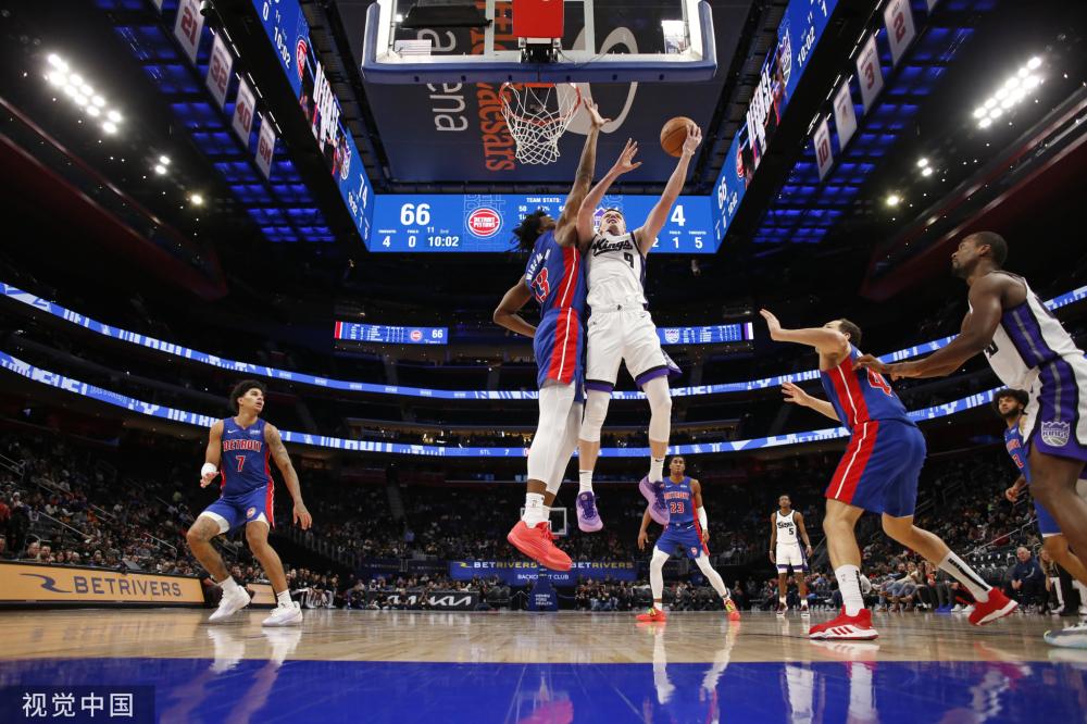 他的手感惊 他的手感惊